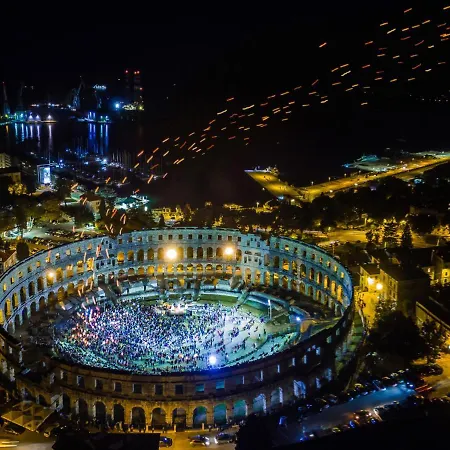 펜션 Andrea By Interhome *