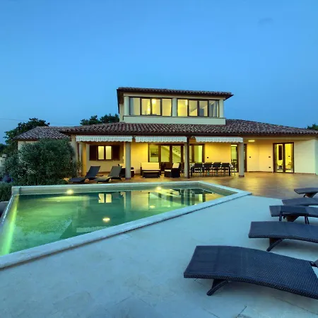 Andrea By Interhome Šišan