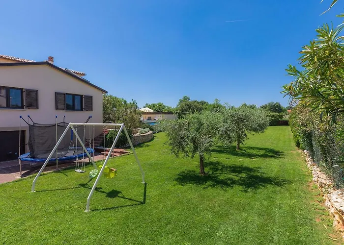 Сasa de vacaciones Andrea By Interhome *