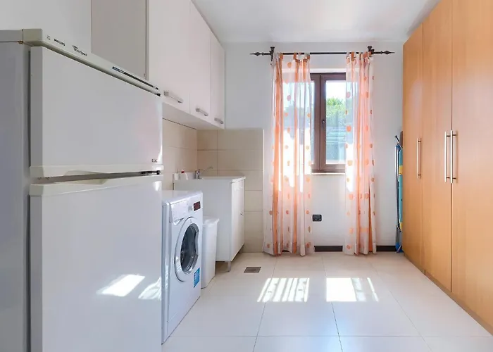 Andrea By Interhome Сasa de vacaciones Šišan