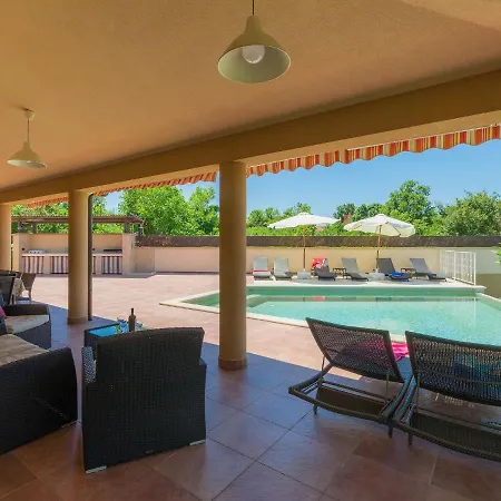 別荘 Andrea By Interhome *