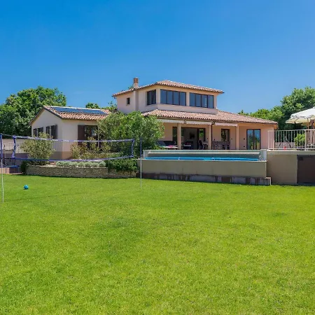 別荘 Andrea By Interhome Šišan