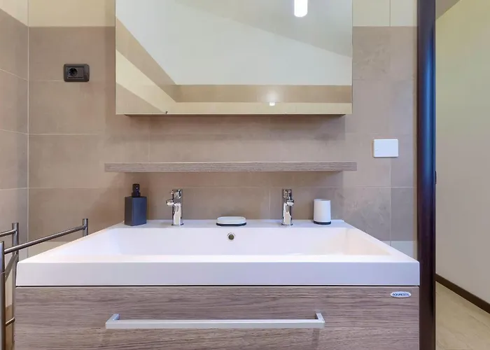 Andrea By Interhome * Šišan